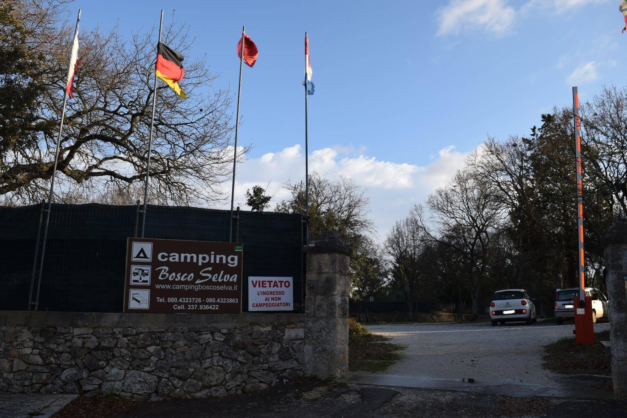 Villaggio Camping Bosco Selva Alberobello Bagian luar foto