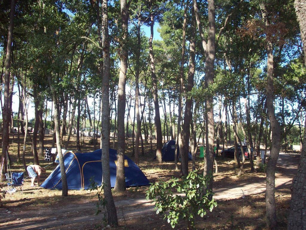 Villaggio Camping Bosco Selva Alberobello Bagian luar foto