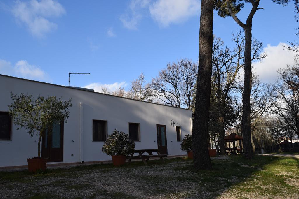 Villaggio Camping Bosco Selva Alberobello Bagian luar foto