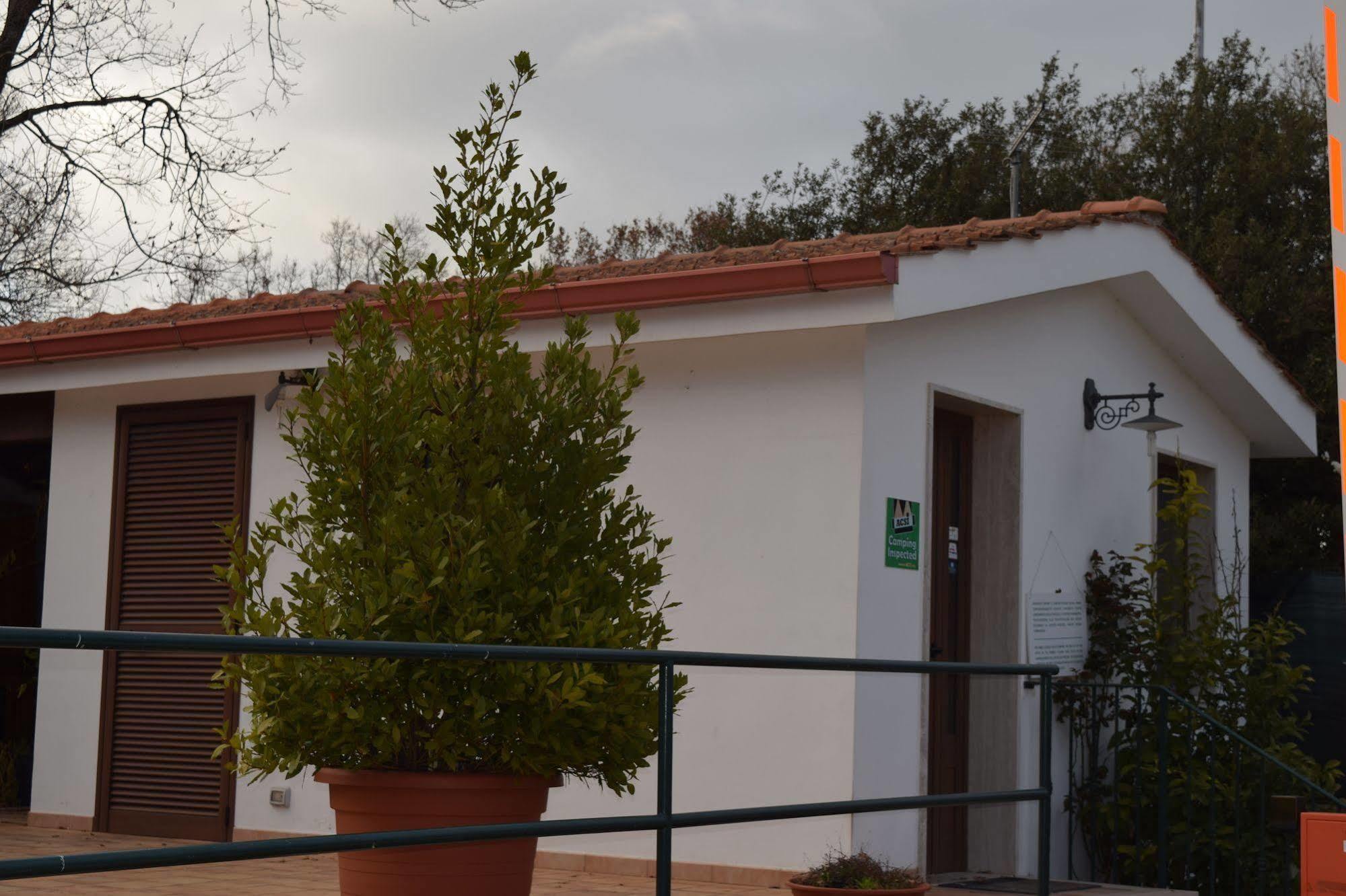 Villaggio Camping Bosco Selva Alberobello Bagian luar foto